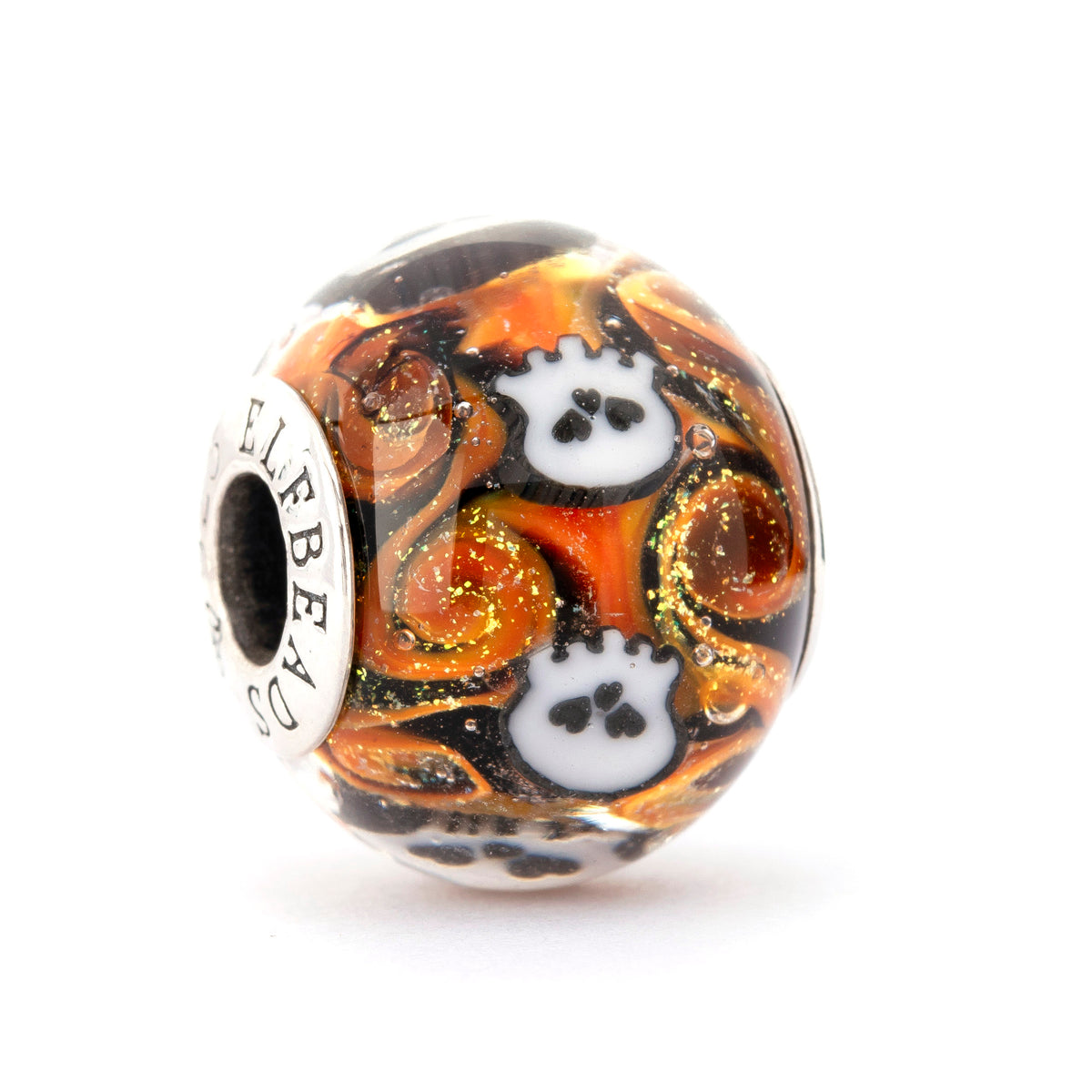 Fire Skulls World — 360° view 17 of 36