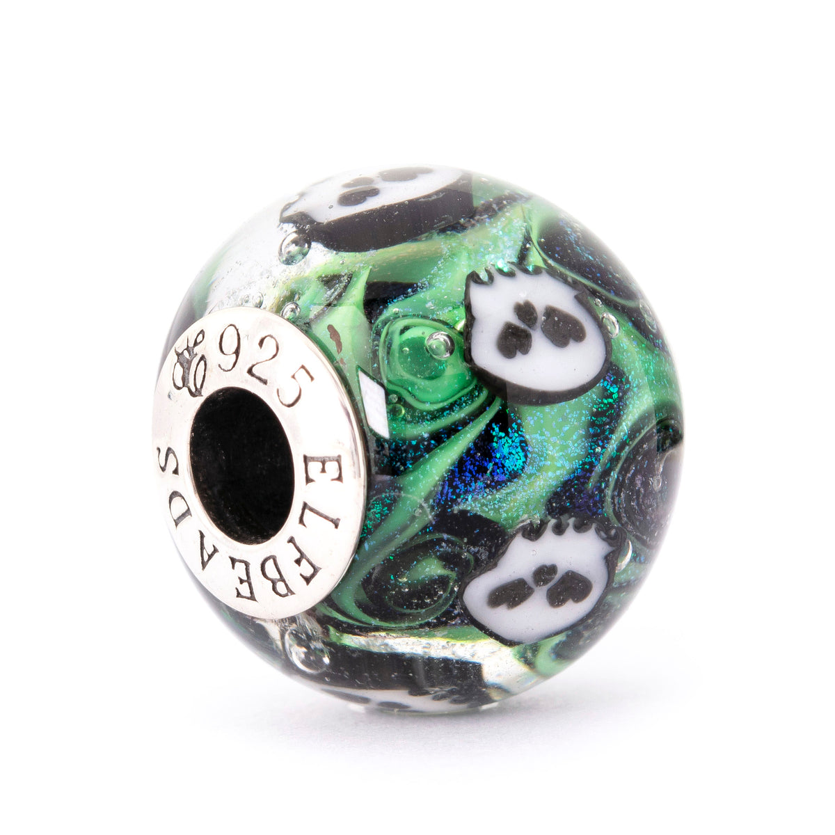 Ghostlight Skulls World — 360° view 15 of 36