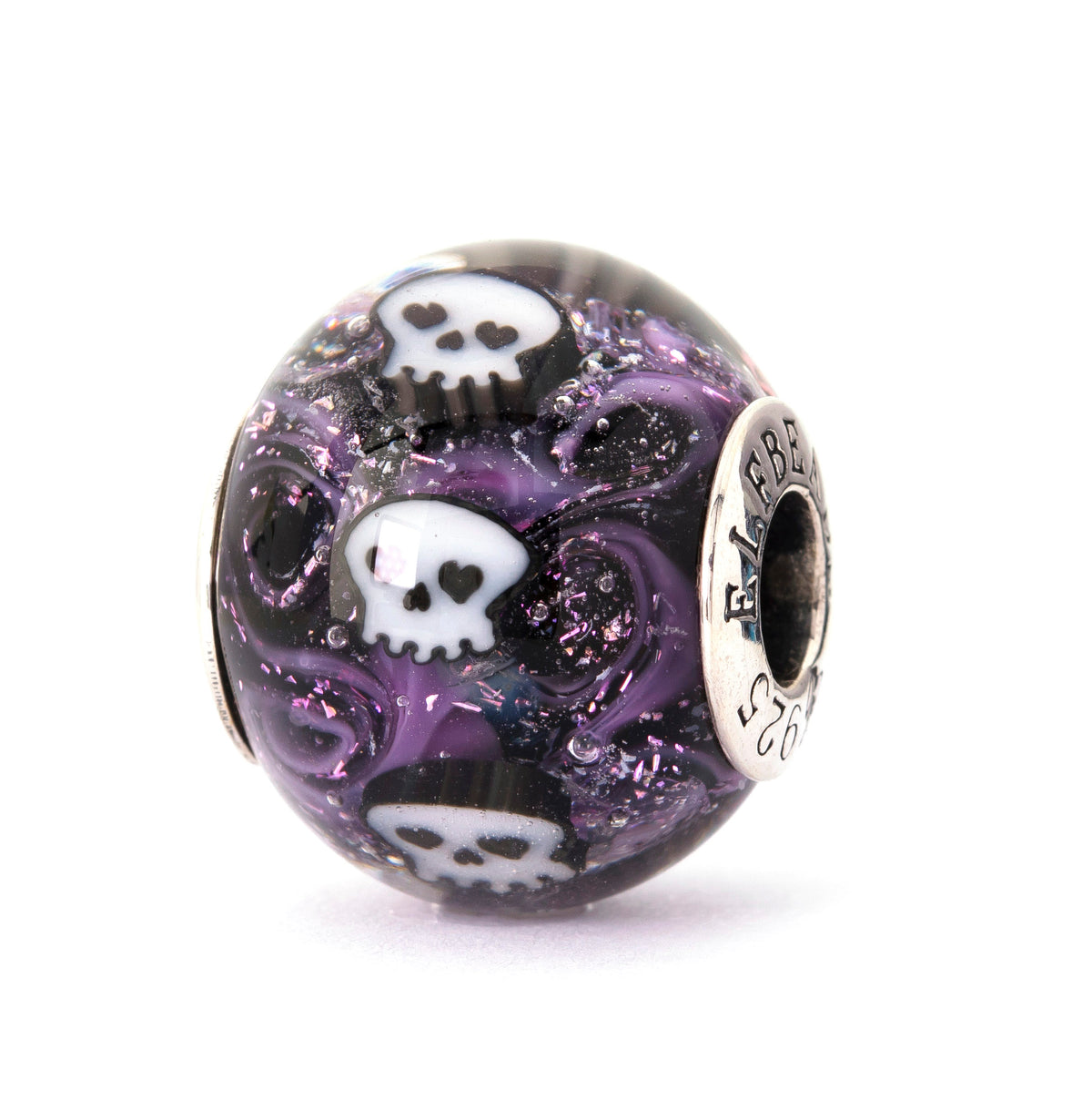 Midnight Skulls World — 360° view 03 of 36