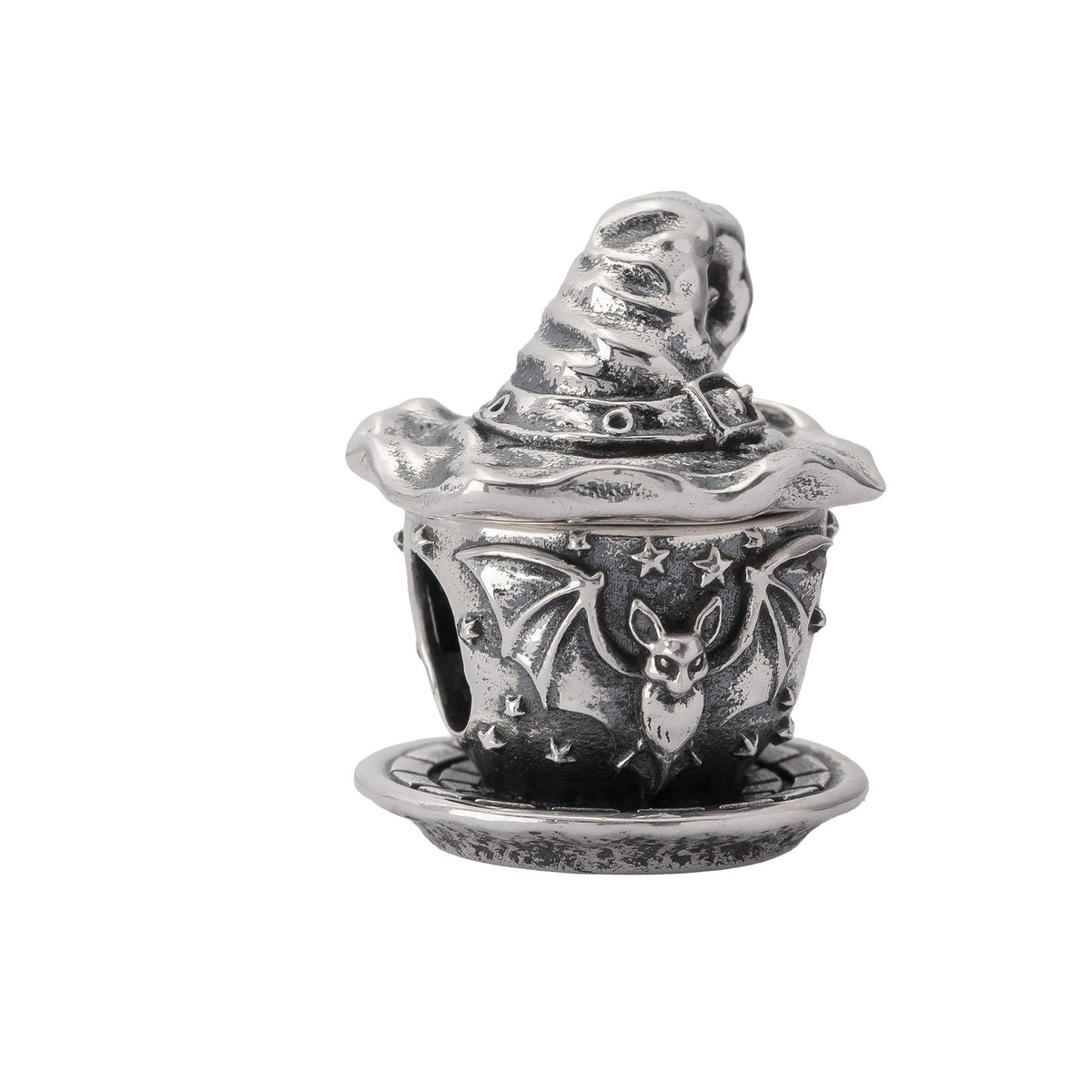 The Witch’s Teacup — 360° view 34 of 36