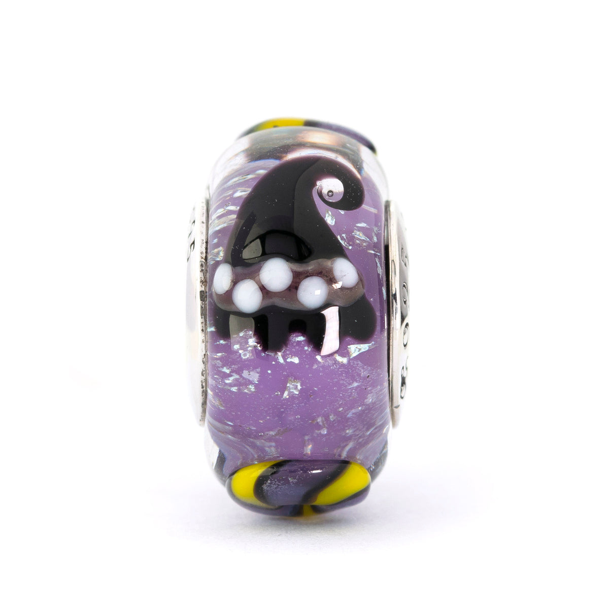 Wild Berry Spell — 360° view 01 of 36
