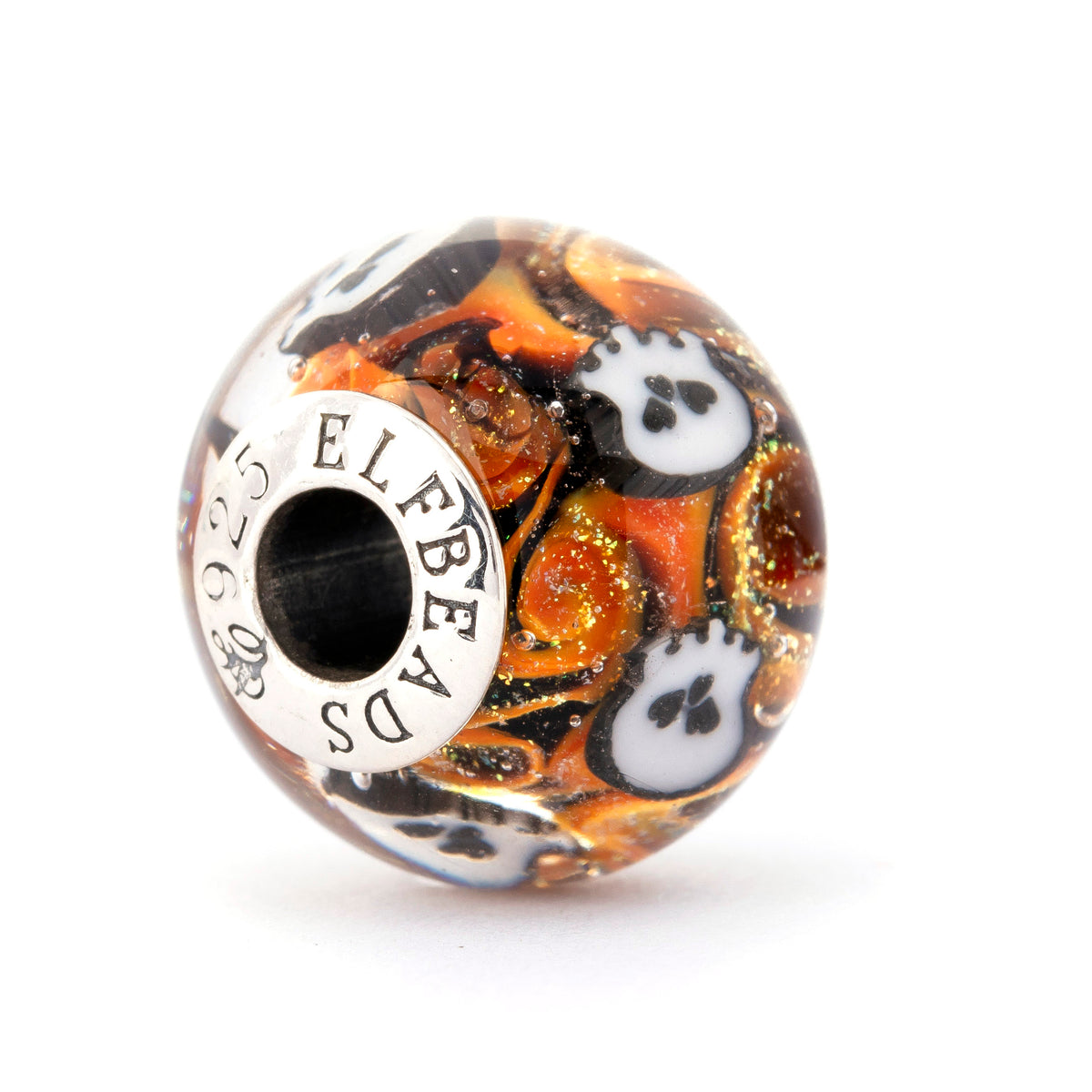 Fire Skulls World — 360° view 14 of 36