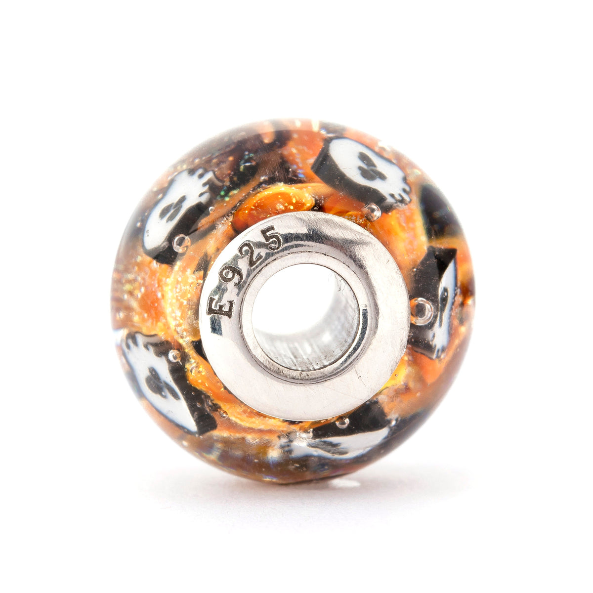 Fire Skulls World — 360° view 28 of 36