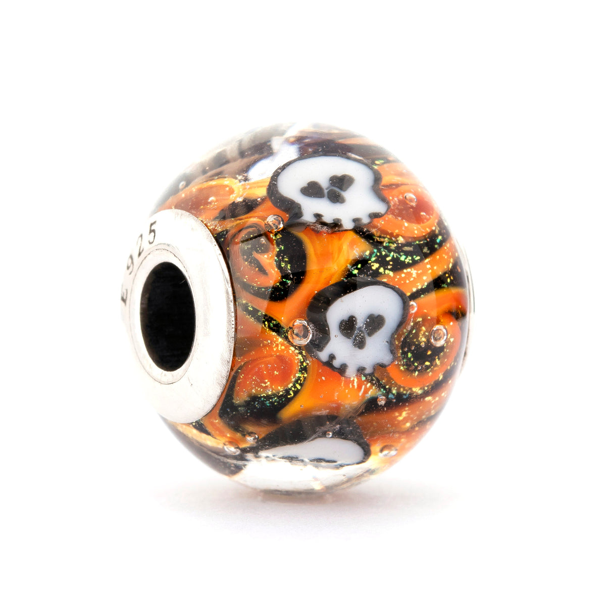 Fire Skulls World — 360° view 34 of 36