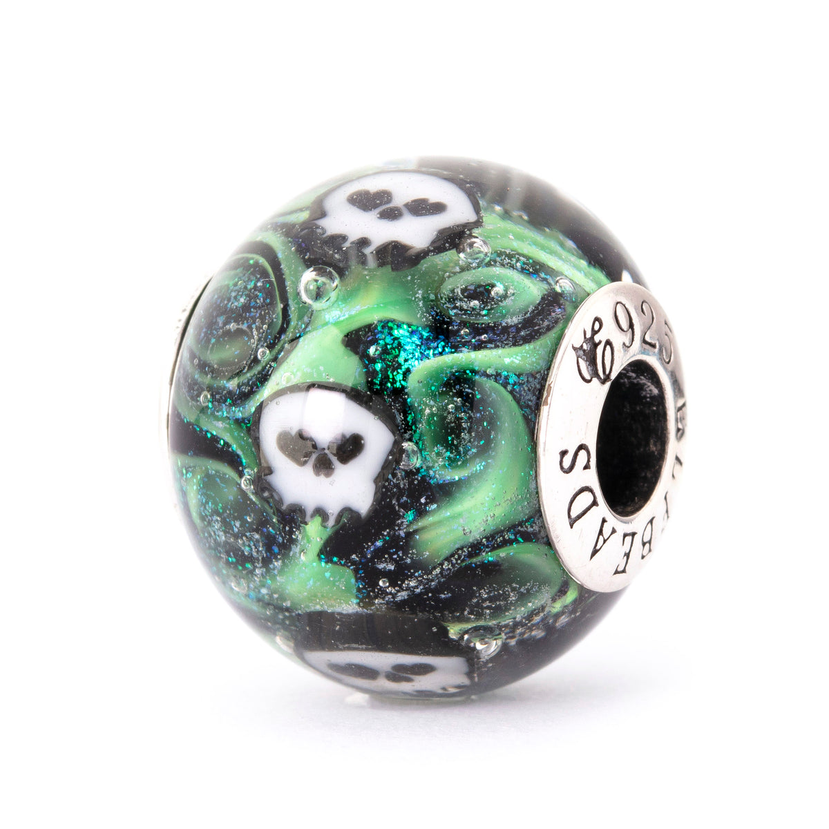Ghostlight Skulls World — 360° view 04 of 36