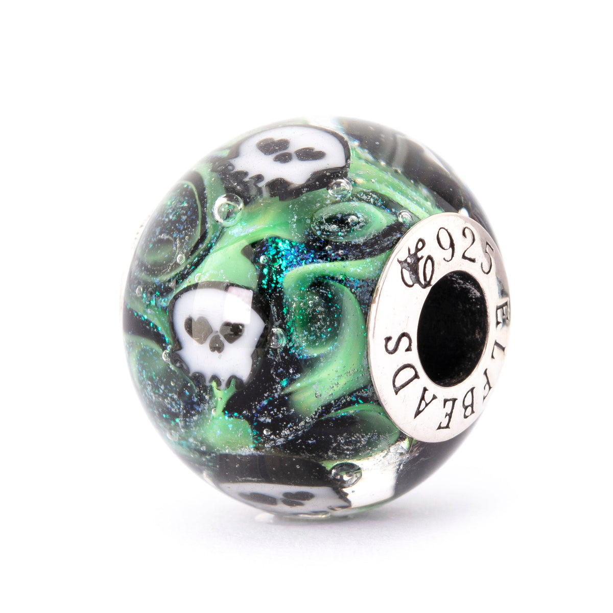 Ghostlight Skulls World — 360° view 05 of 36