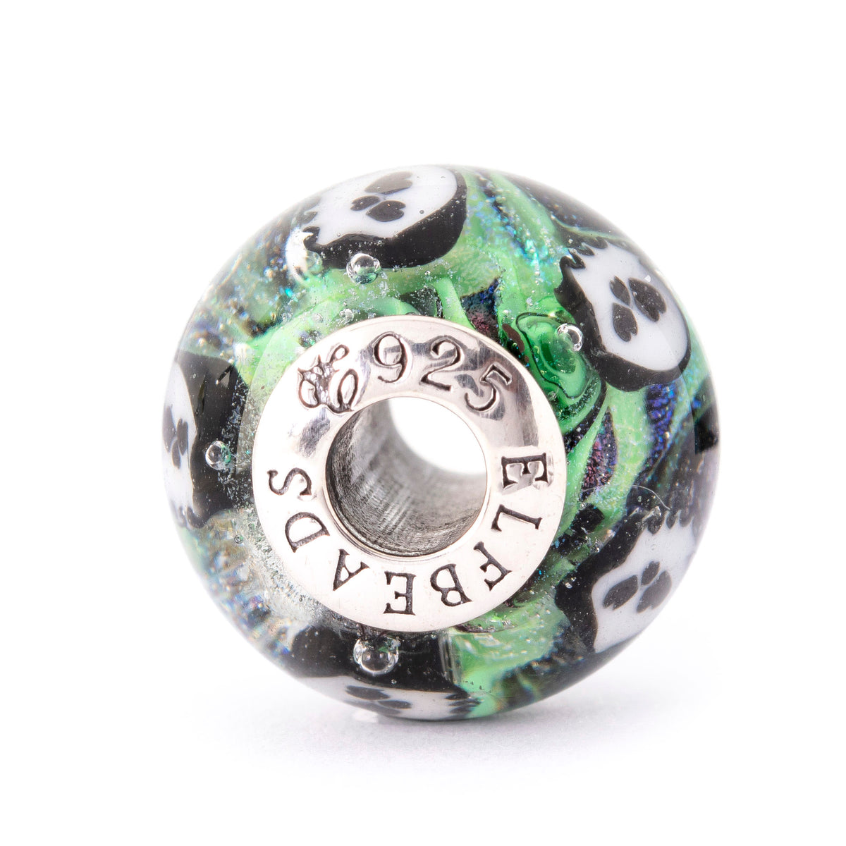 Ghostlight Skulls World — 360° view 11 of 36