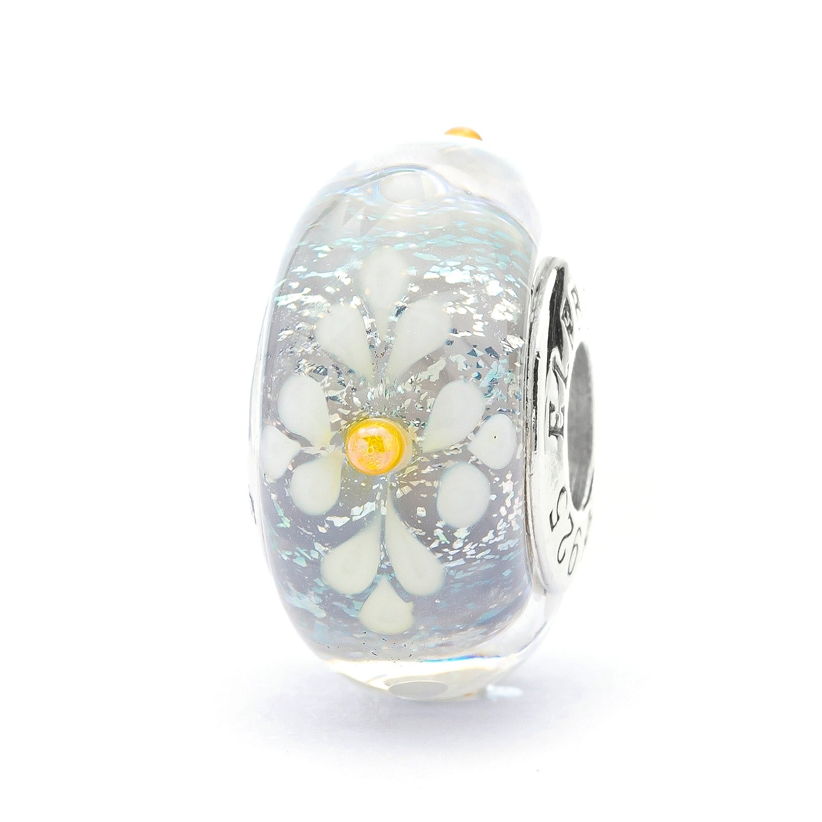 Glistening Snowpetals