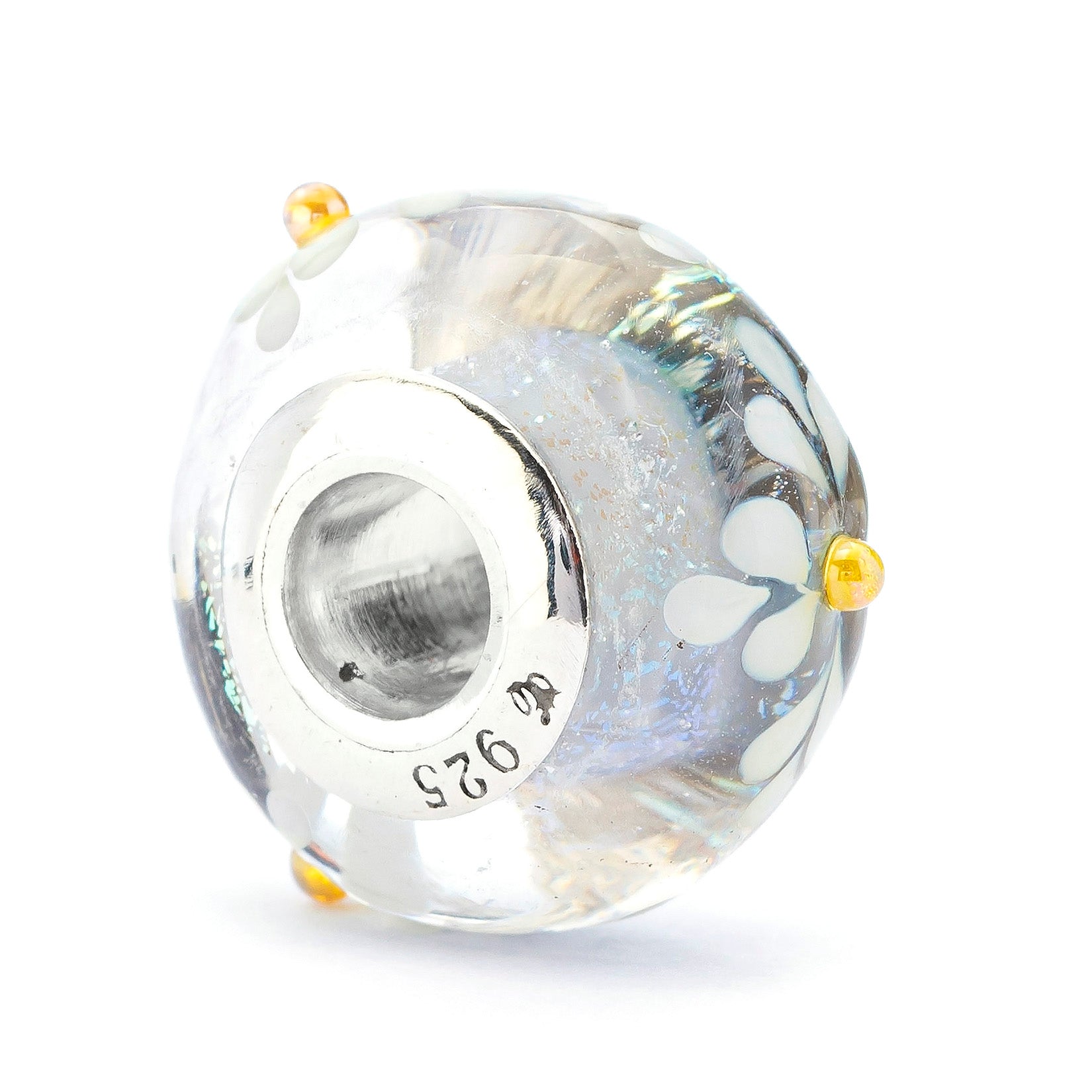 Glistening Snowpetals