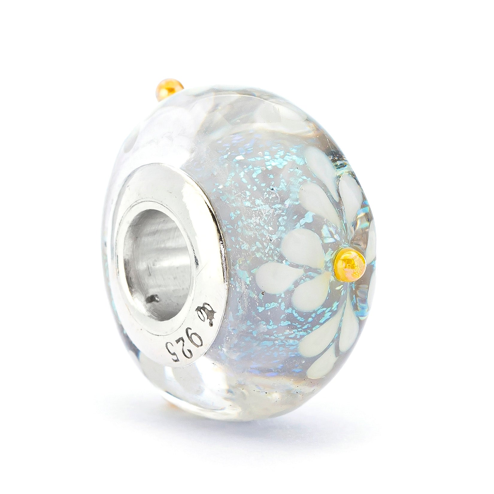 Glistening Snowpetals