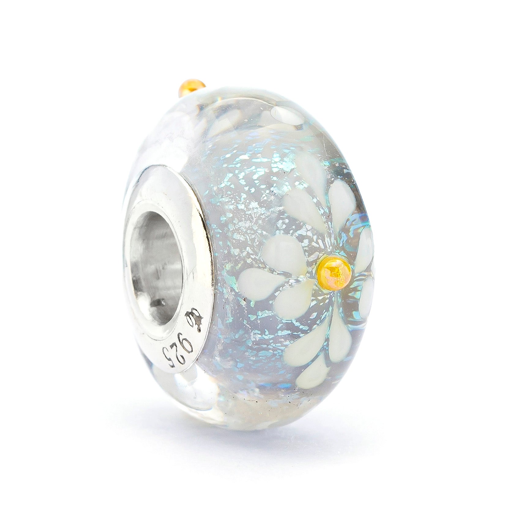 Glistening Snowpetals