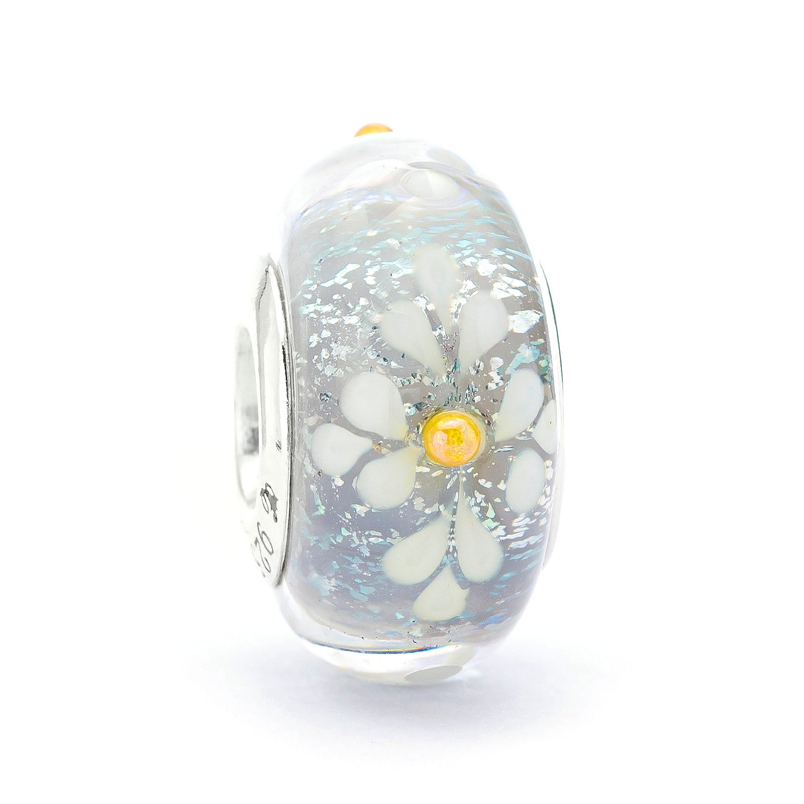 Glistening Snowpetals