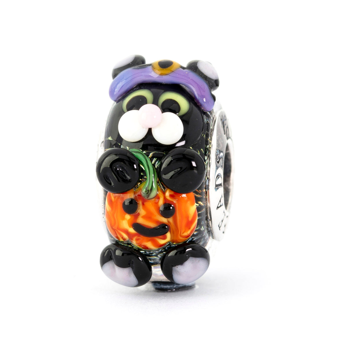 Hocus Purrcus — 360° view 02 of 36