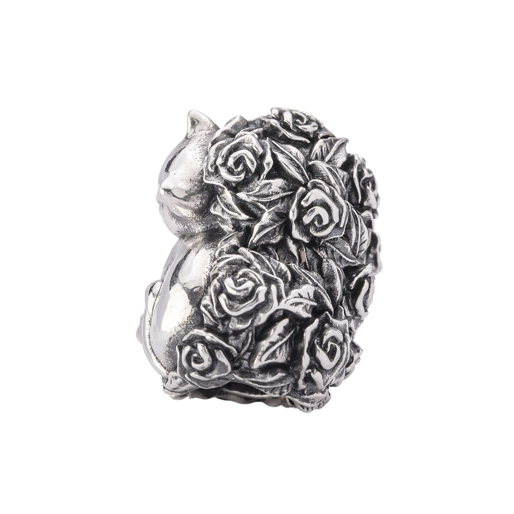 Love Grows in Secret - Sleek Heart