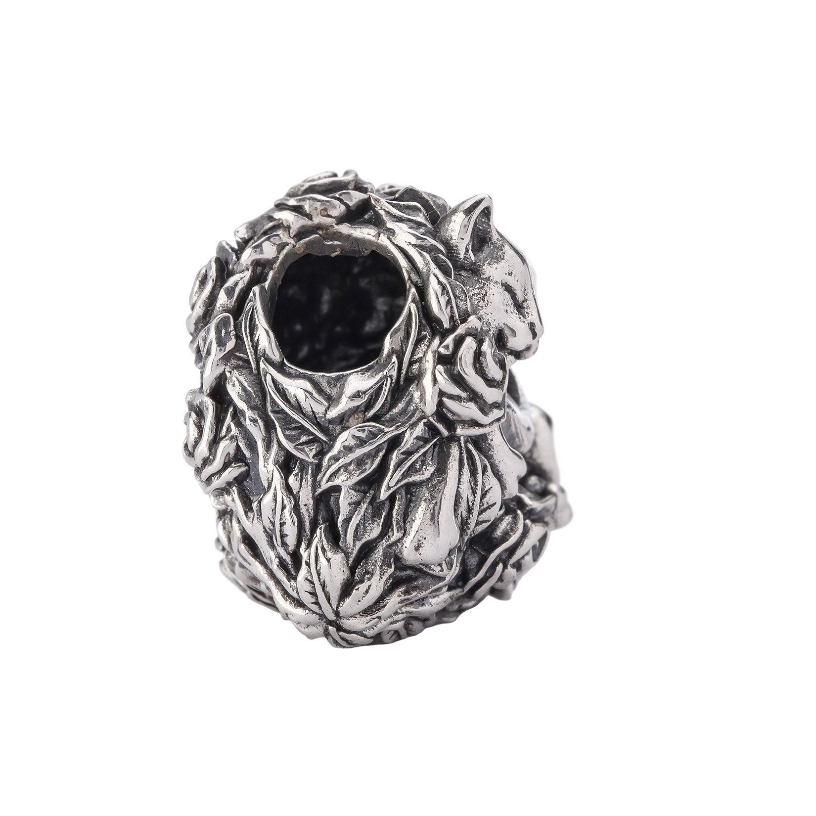 Love Grows in Secret - Sleek Heart