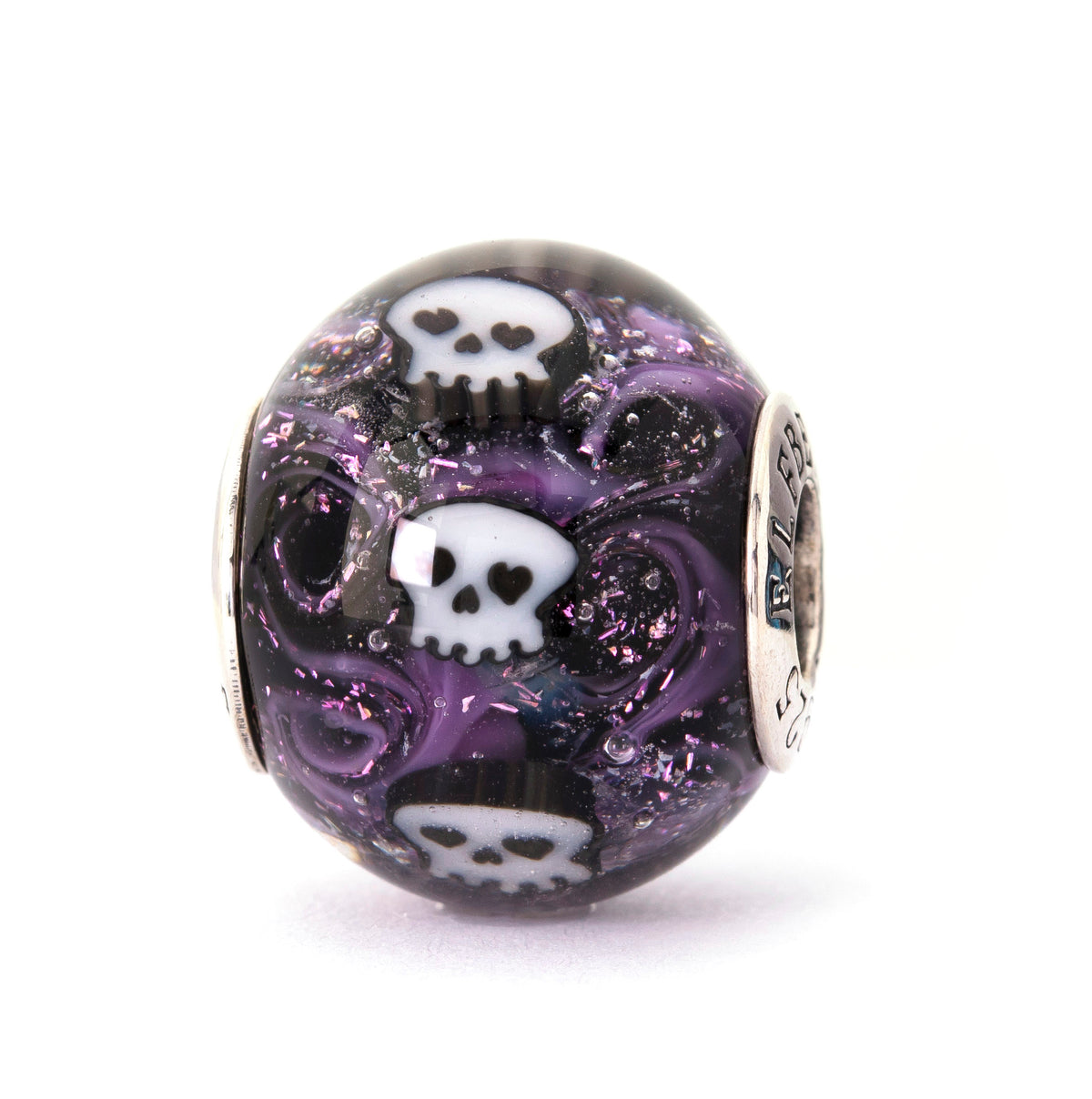Midnight Skulls World — 360° view 02 of 36