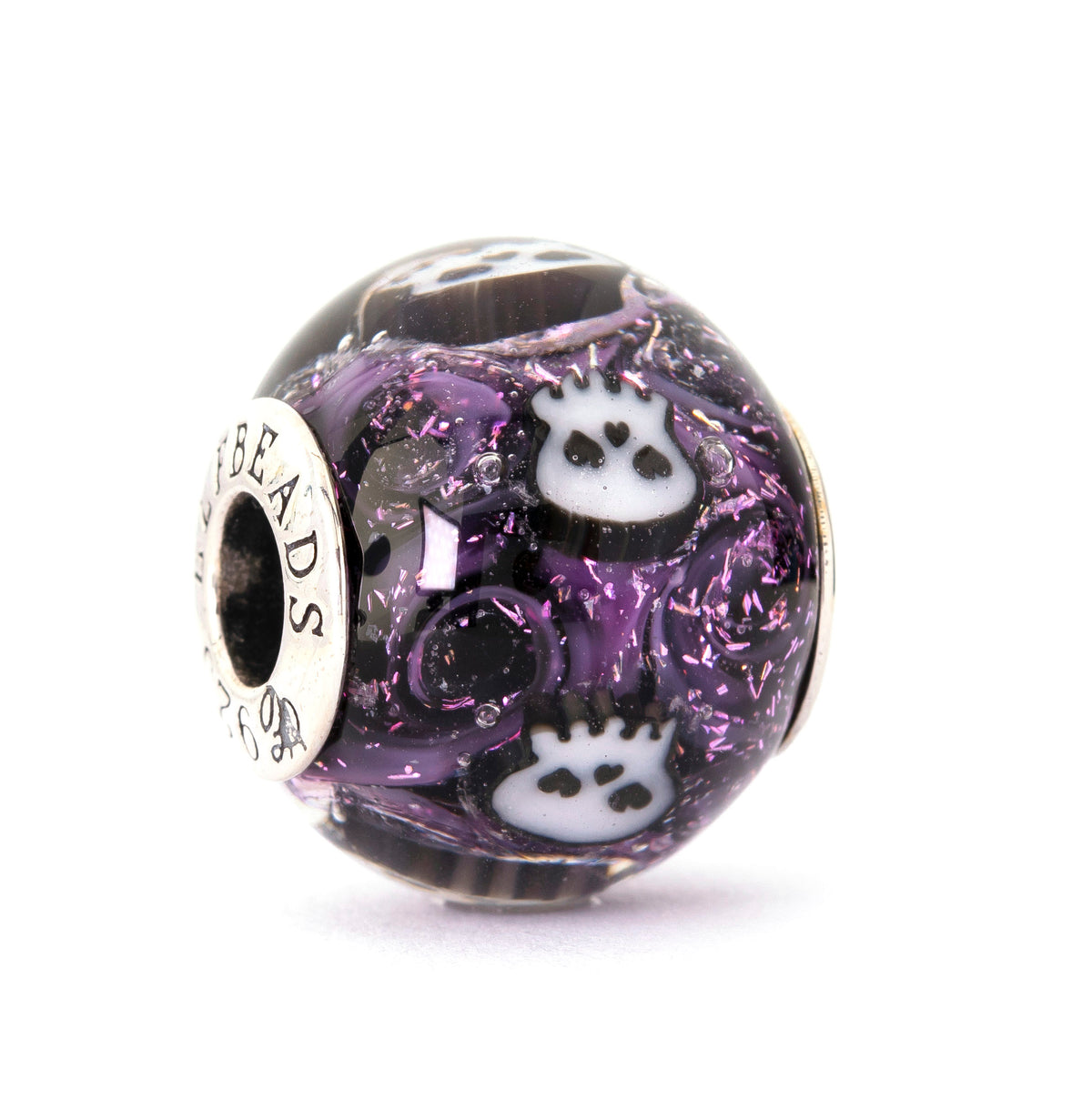 Midnight Skulls World — 360° view 17 of 36