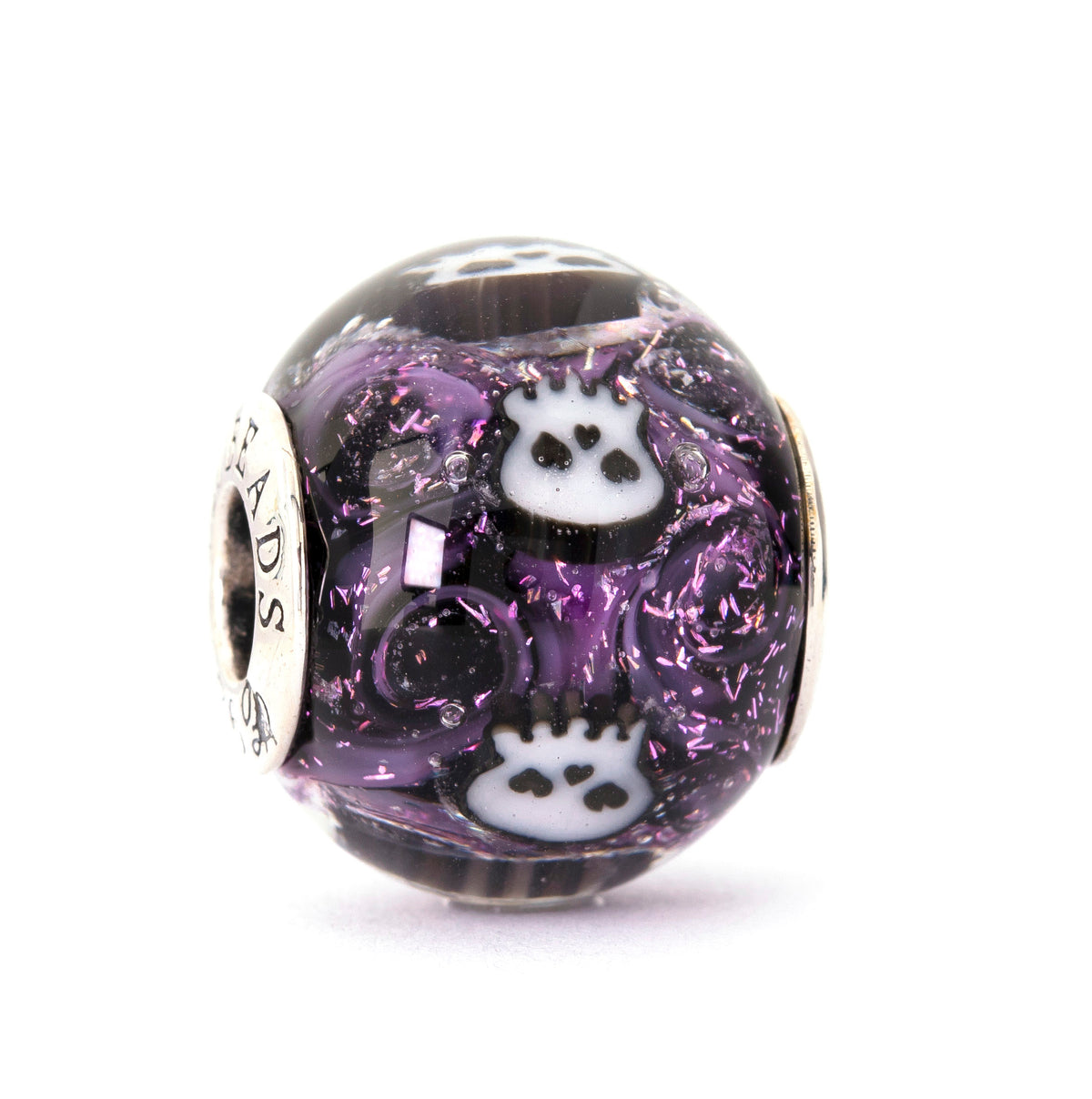 Midnight Skulls World — 360° view 18 of 36