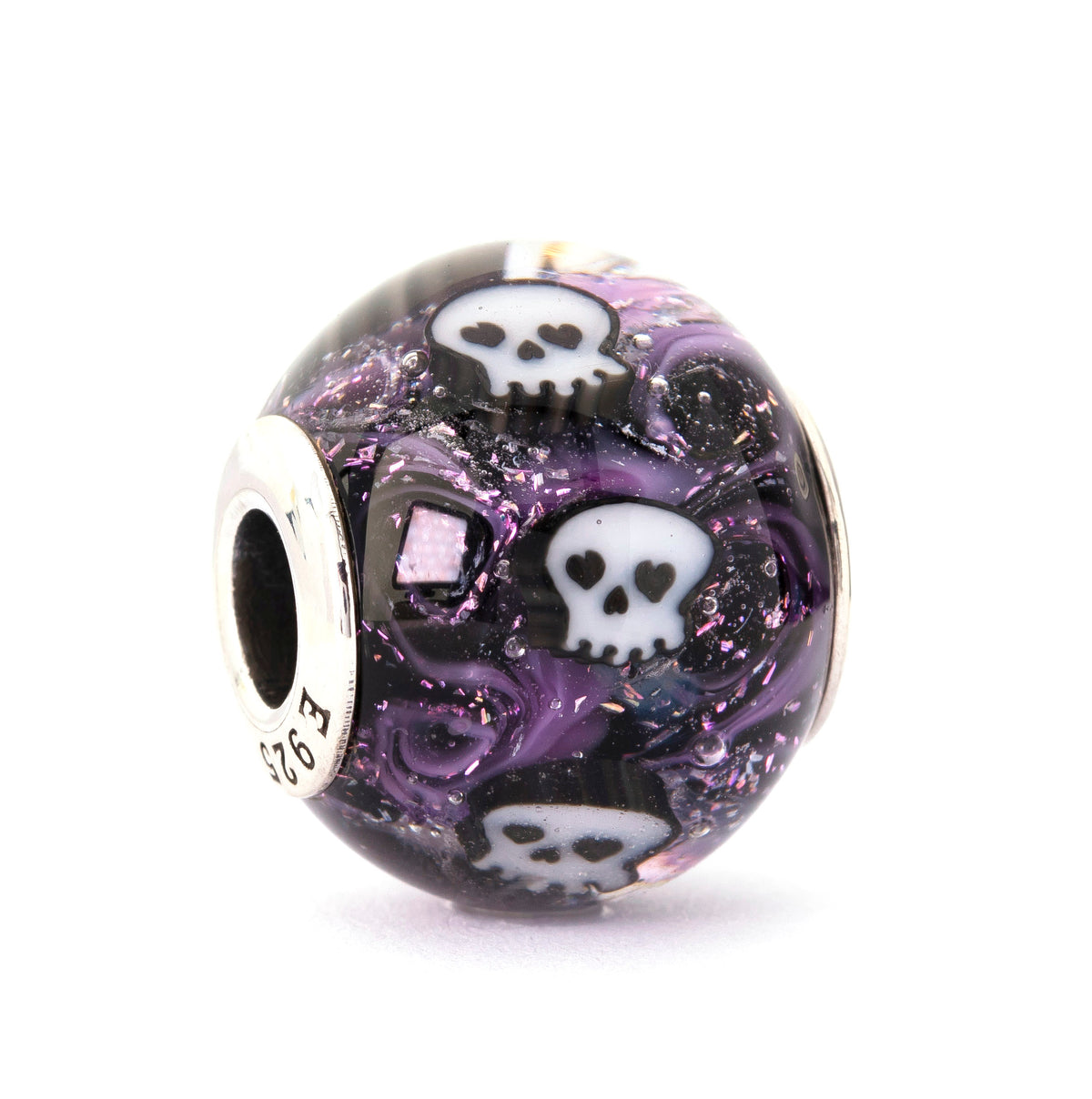 Midnight Skulls World — 360° view 35 of 36