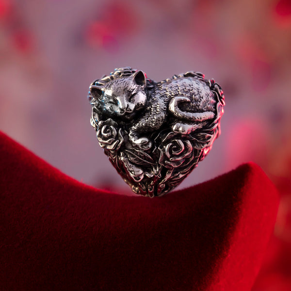 Love Grows in Secret - Fluffy Heart